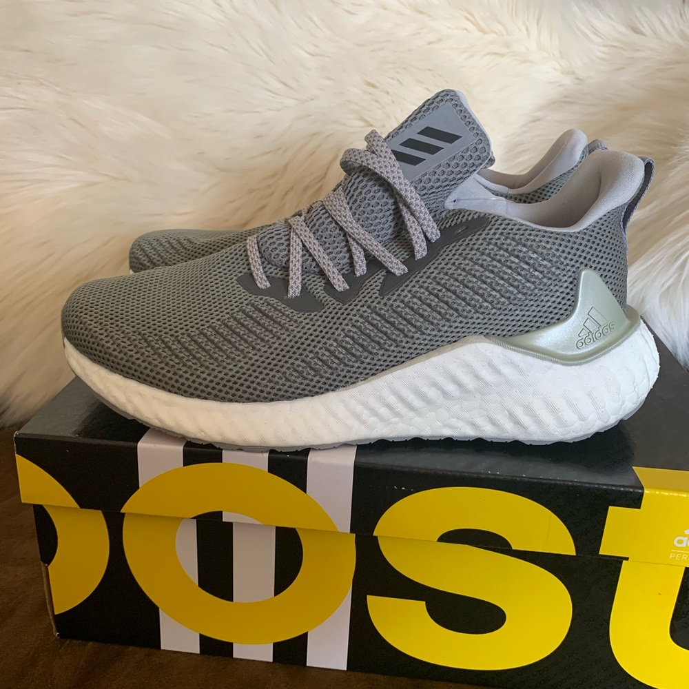Adidas Alphaboost Shoes Men’s 7.5